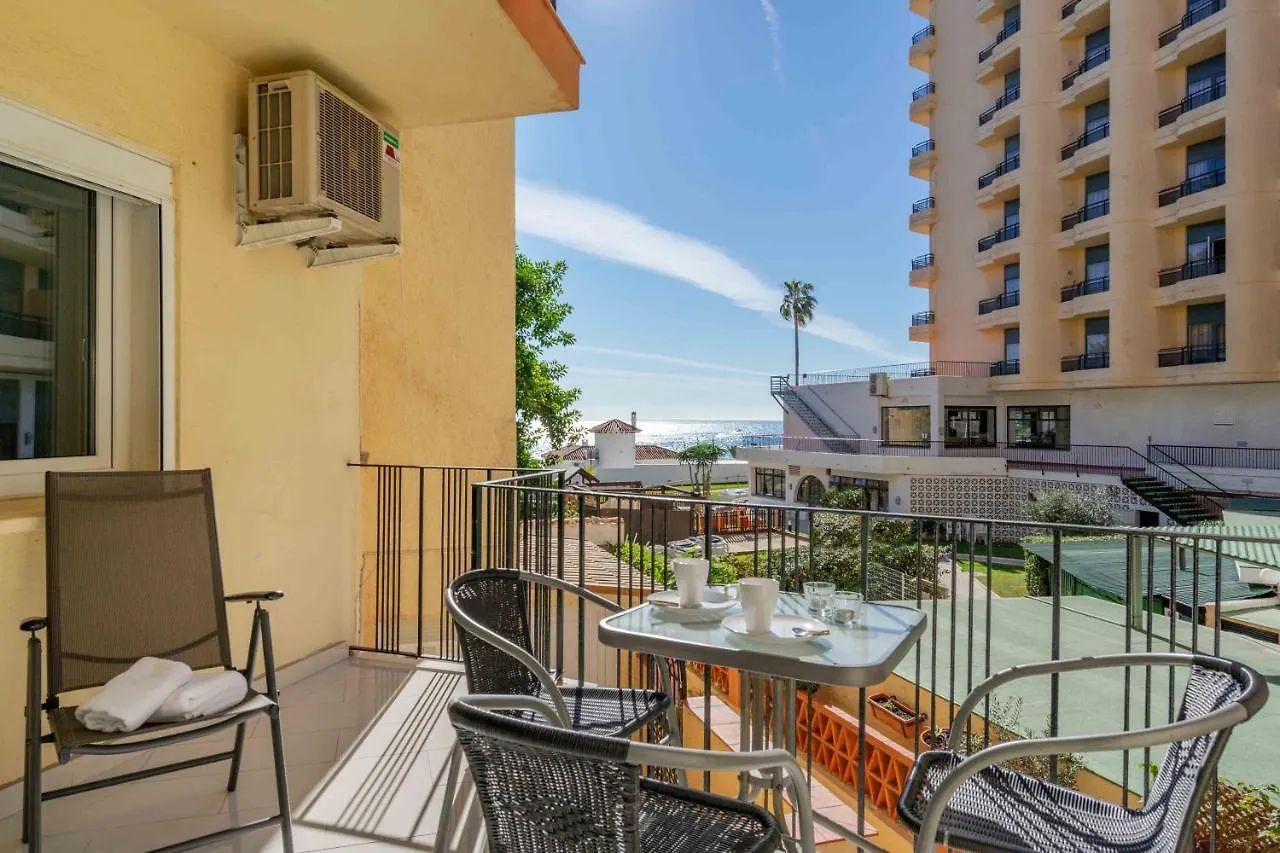 Shoreline Apartment In Fuengirola By Costarentals - Ref 88 0*,  Spanien