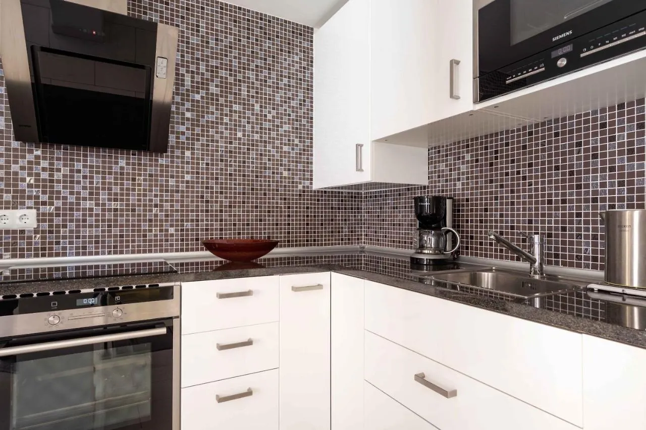 Shoreline Apartment In Fuengirola By Costarentals - Ref 88